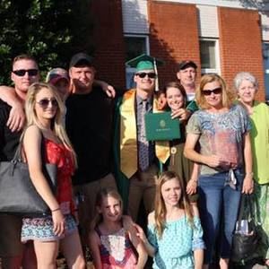 Meet your Posher, Geniva